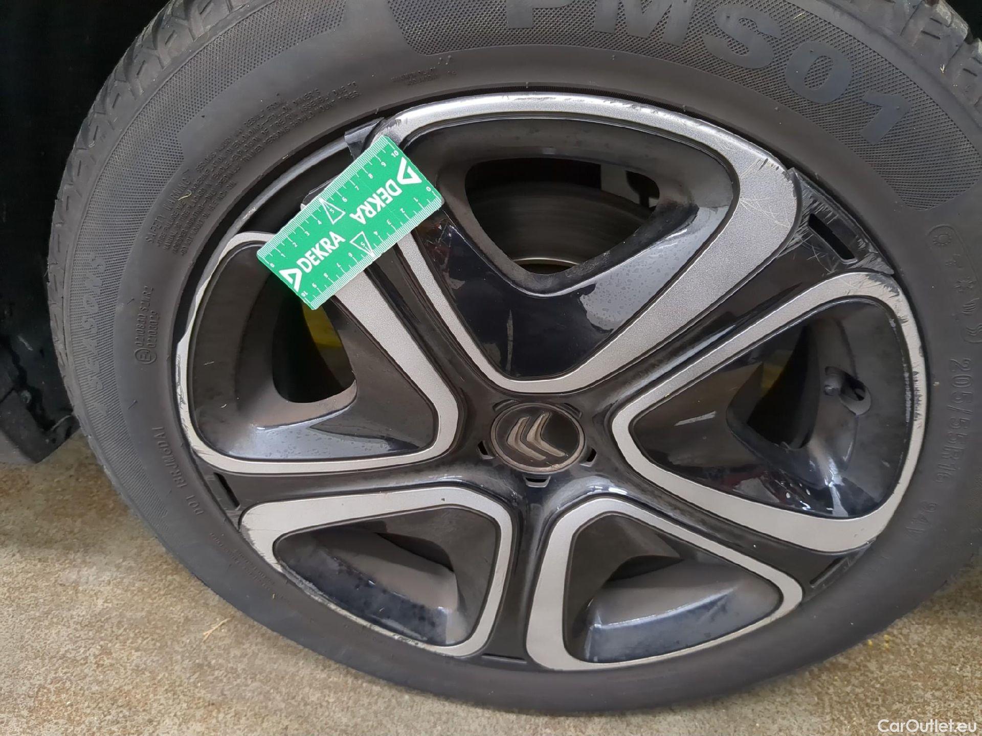  Citroen  C3  Feel Pack 1.2 PureTech 80CV BVM5 E6d #14