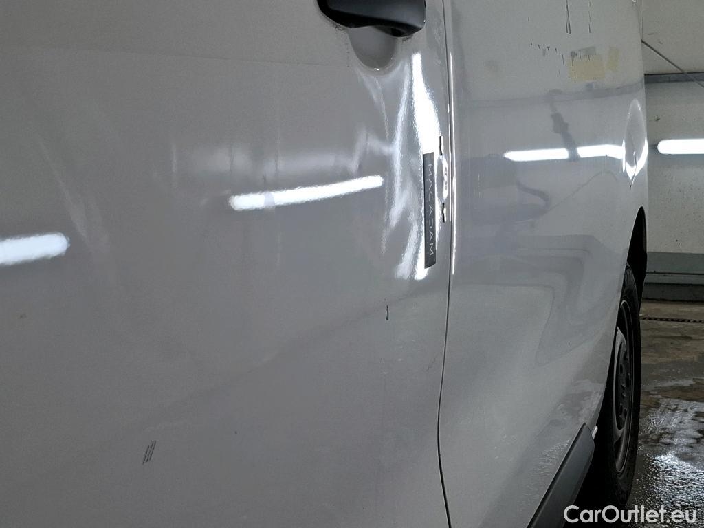  Citroen  Jumpy  Fourgon Club M 2.0 BlueHDi 120CV BVM6 E6d #35