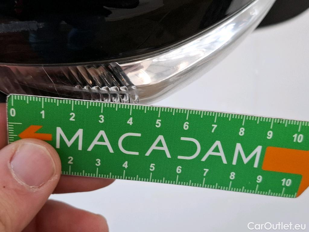  Citroen  C3 CITROEN  / 2016 / 5P / Berline PureTech 110 S&S BVM6 Shine Business #26