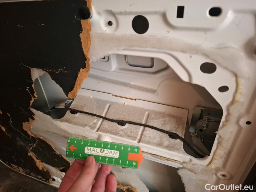  Citroen  Jumpy  Fourgon Club M 2.0 BlueHDi 120CV BVM6 E6dT #26