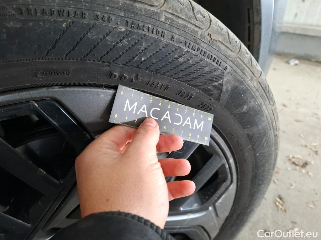  Citroen  C4  X Feel Pack 1.2 PureTech 130CV BVA8 6E #10