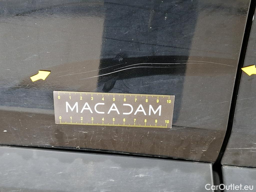  Citroen  C4  X Feel Pack 1.2 PureTech 130CV BVA8 6E #8