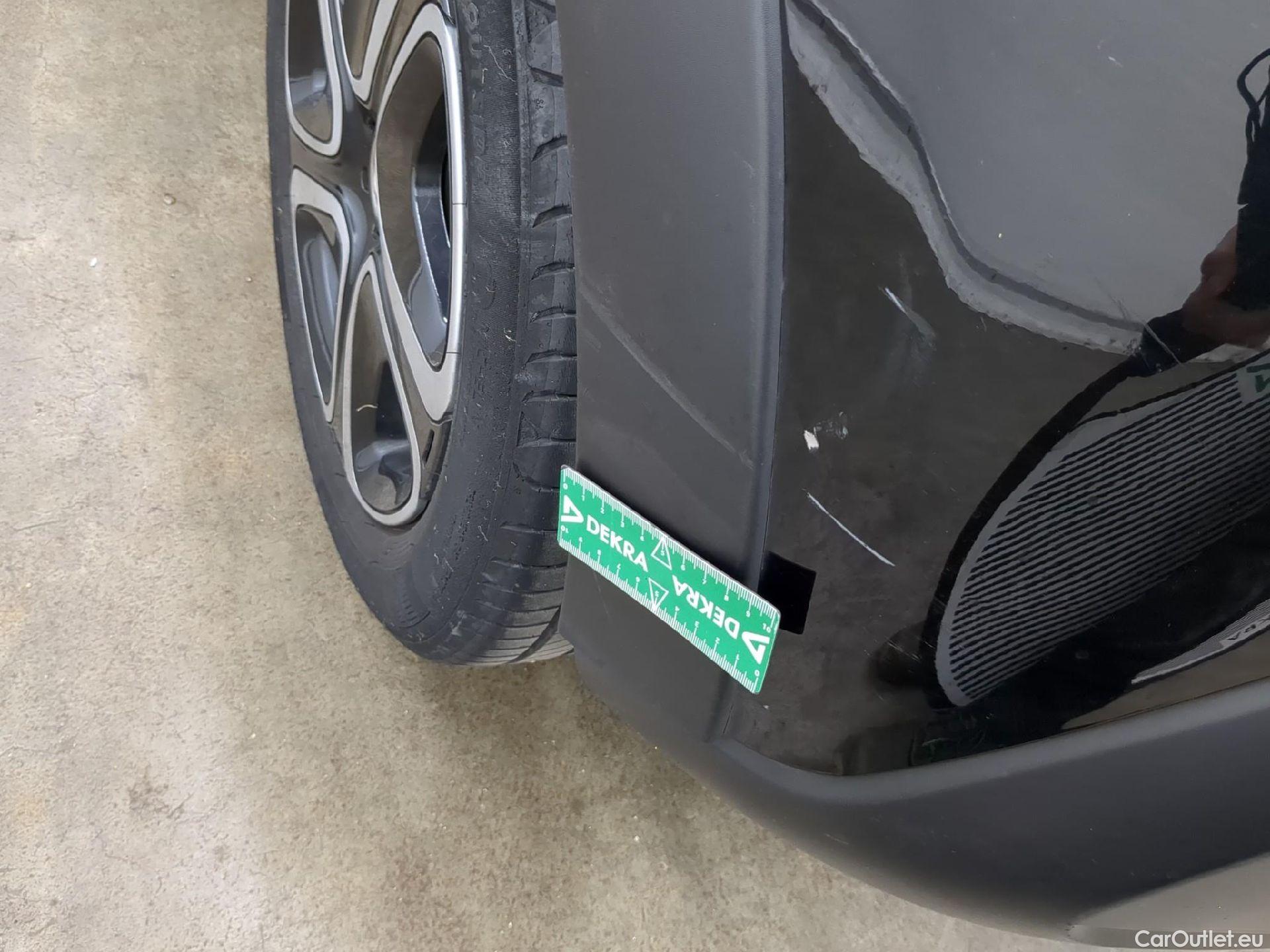  Citroen  C3  Feel Pack 1.2 PureTech 80CV BVM5 E6d #21