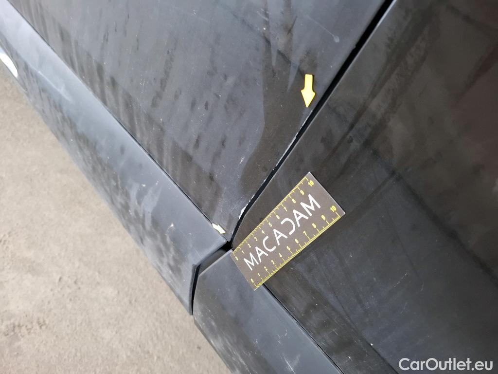  Citroen  C4  X Feel Pack 1.2 PureTech 130CV BVA8 6E #6