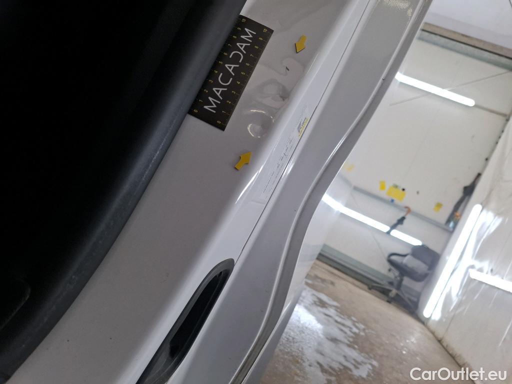  Citroen  Jumpy  Fourgon Club M 2.0 BlueHDi 120CV BVM6 E6d #23