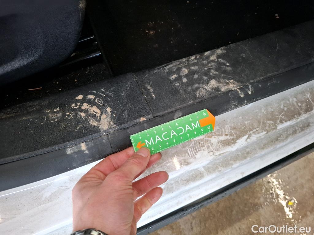  Citroen  C3 CITROEN  Société / 2020 / 5P / Berline / VU PureTech 83 S&S BVM Feel Nav #3