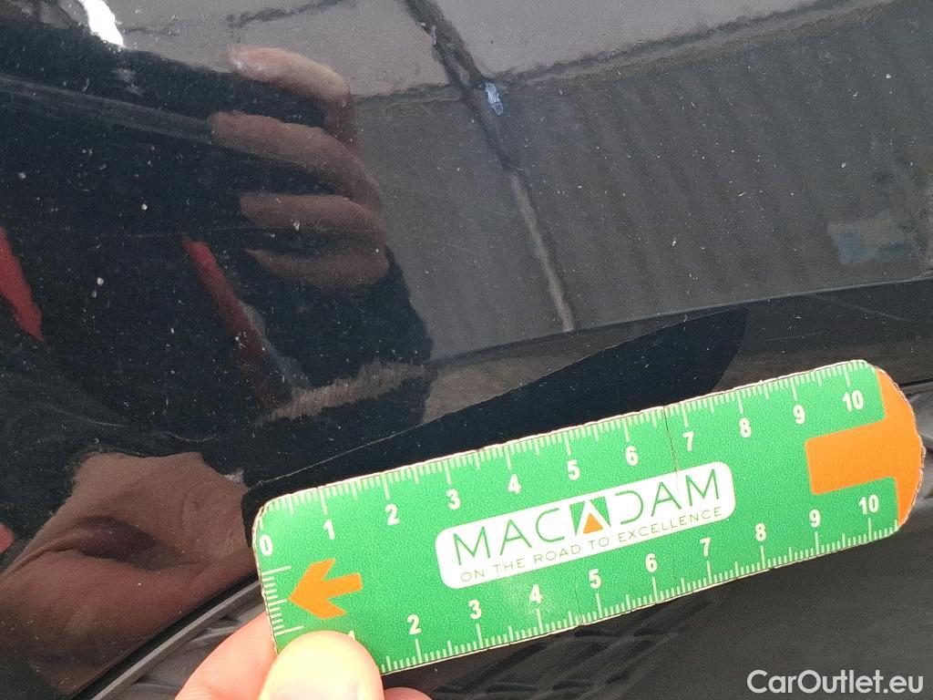  Mercedes  GLA MERCEDES-BENZ  / 2020 / 5P / SUV 2.0  200 D BUSINESS LINE DCT #4