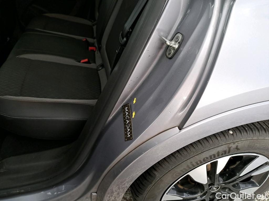  Opel   Grandland X Grandland X Elegance Business 1.5 130CV BVA8 E6d #5