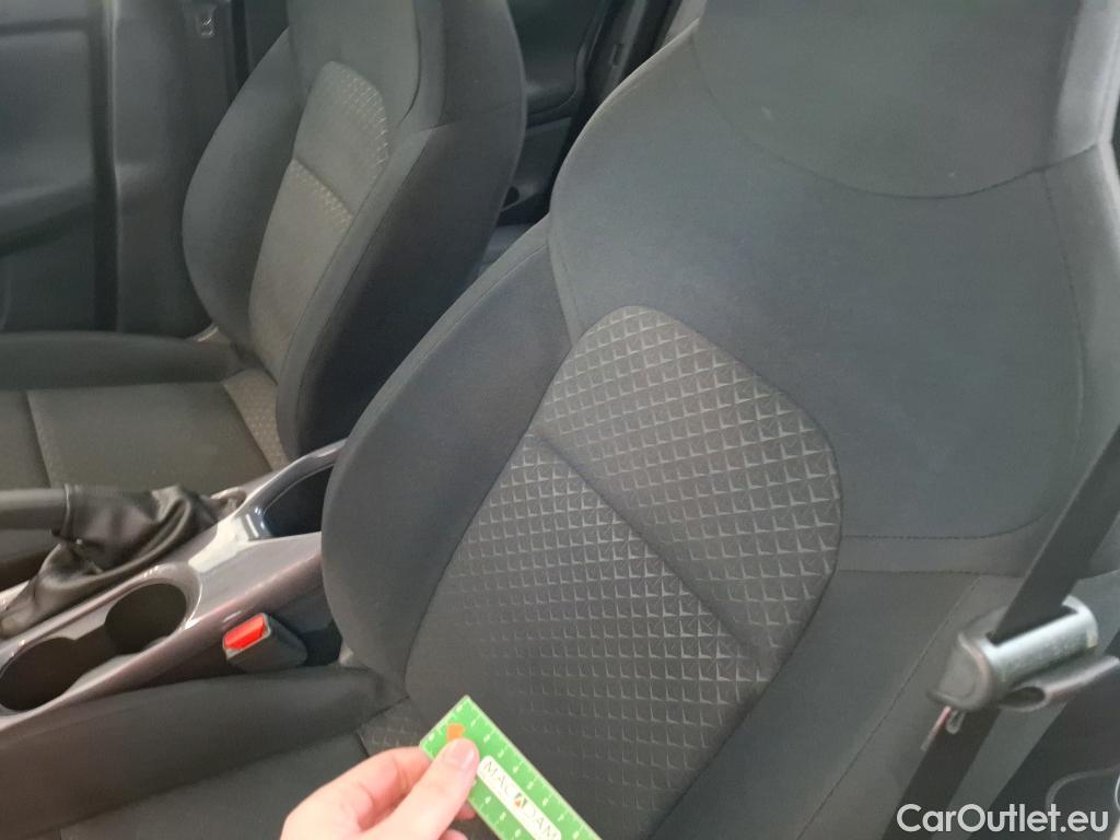  Nissan  Juke NISSAN  / 2019 / 5P / Crossover DIG-T 114 BVM6 Acenta #10