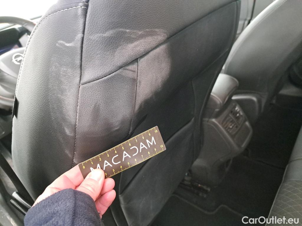  Opel   Grandland X Grandland X Elegance Business 1.5 130CV BVA8 E6d #9