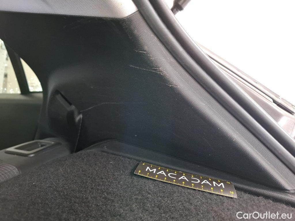  Peugeot  2008  Allure Business 1.2 PureTech 130CV BVM6 E6d #10