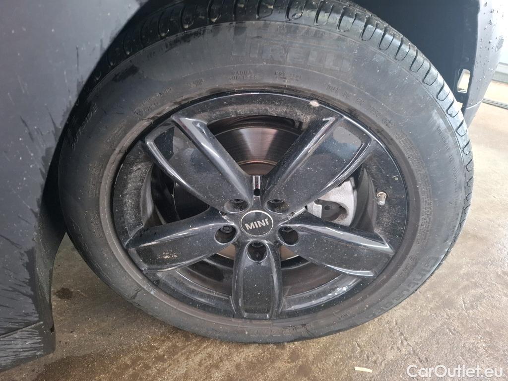  Mini  Countryman MINI  / 2020 / 5P / Crossover Cooper Edition Northwood 136 ch BVA7 #9