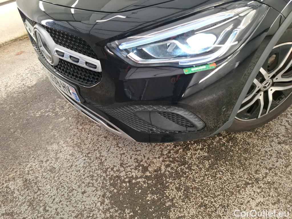 Mercedes  GLA MERCEDES-BENZ  / 2020 / 5P / SUV 2.0  200 D BUSINESS LINE DCT #1