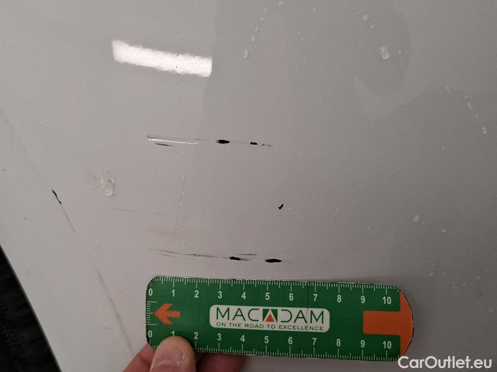  Peugeot  208  Affaire Premium Pack 1.5 HDi 100CV BVM5 E6dT #2