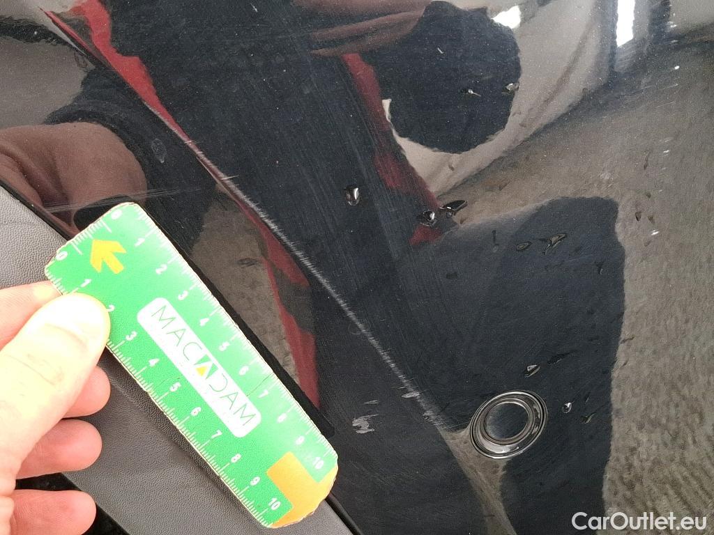  Mercedes  GLA MERCEDES-BENZ  / 2020 / 5P / SUV 2.0  200 D BUSINESS LINE DCT #6