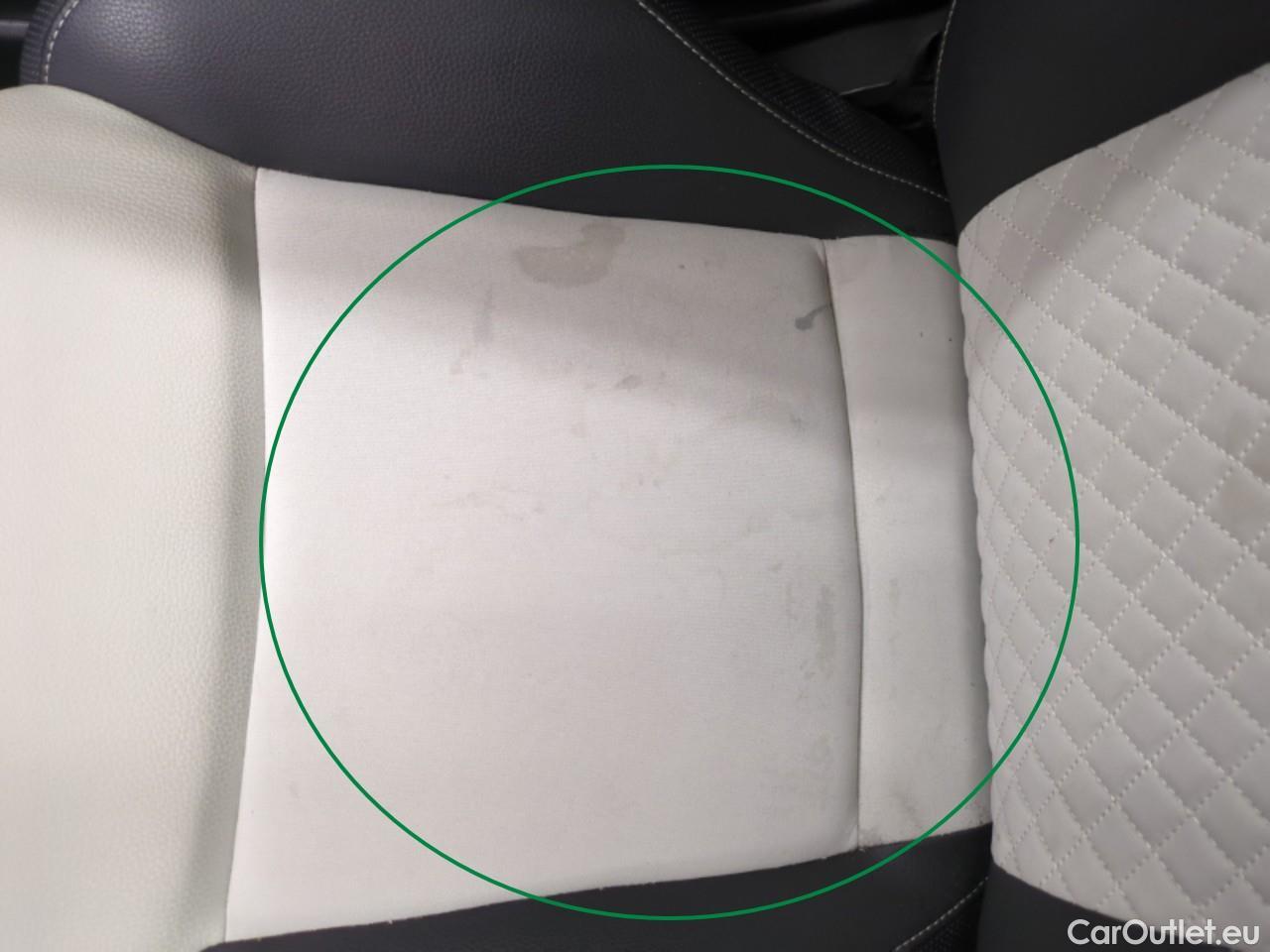  Fiat  500 FIAT  / 2015 / 3P / Berline Hybrid 1.0 BSG 70 ch Dolcevita #4