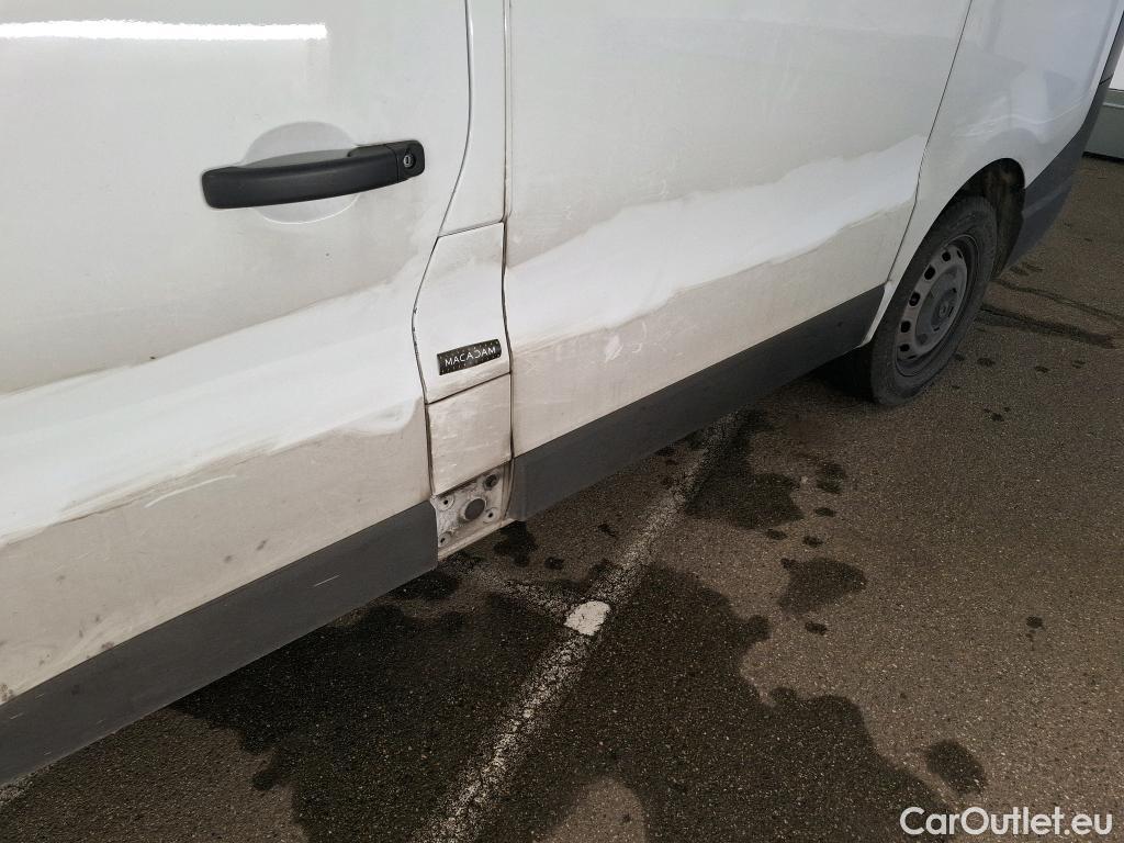  Renault  Trafic RENAULT  / 2021 / 4P / Fourgon tôlé FG CF L1H1 2T8 Blue dCi 110 #18