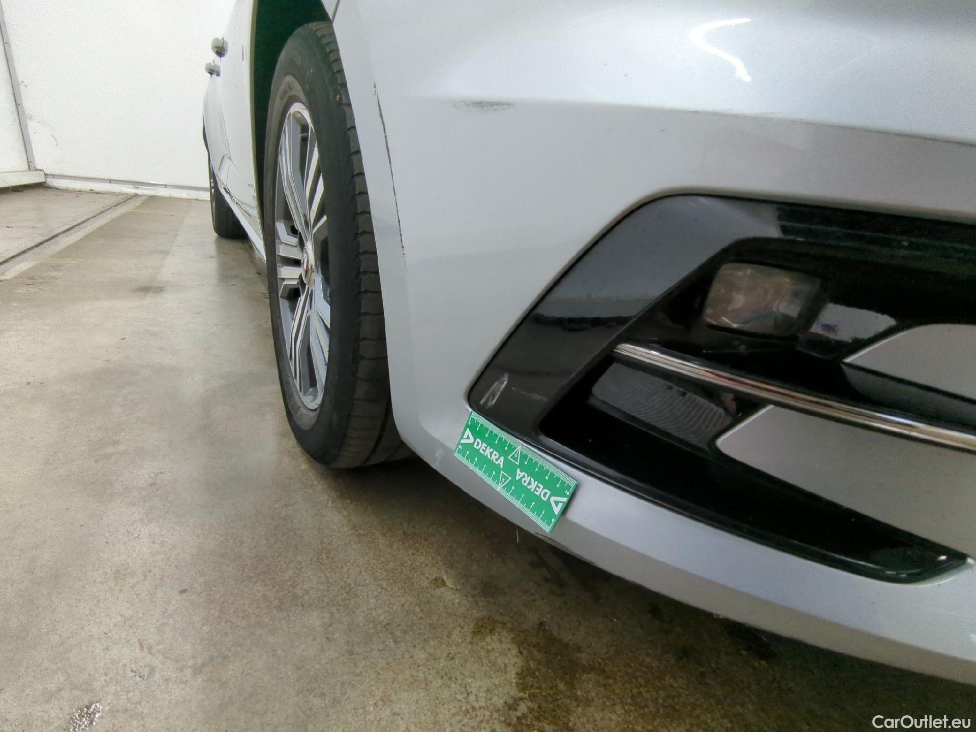  Renault  Megane  IV Berline 5pt. Intens 1.5 dCi 115CV BVA7 E6d #27