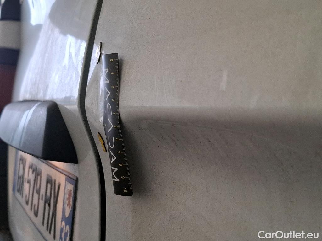  Renault  Trafic RENAULT  / 2021 / 4P / Fourgon tôlé FG CF L1H1 2T8 Blue dCi 110 #14