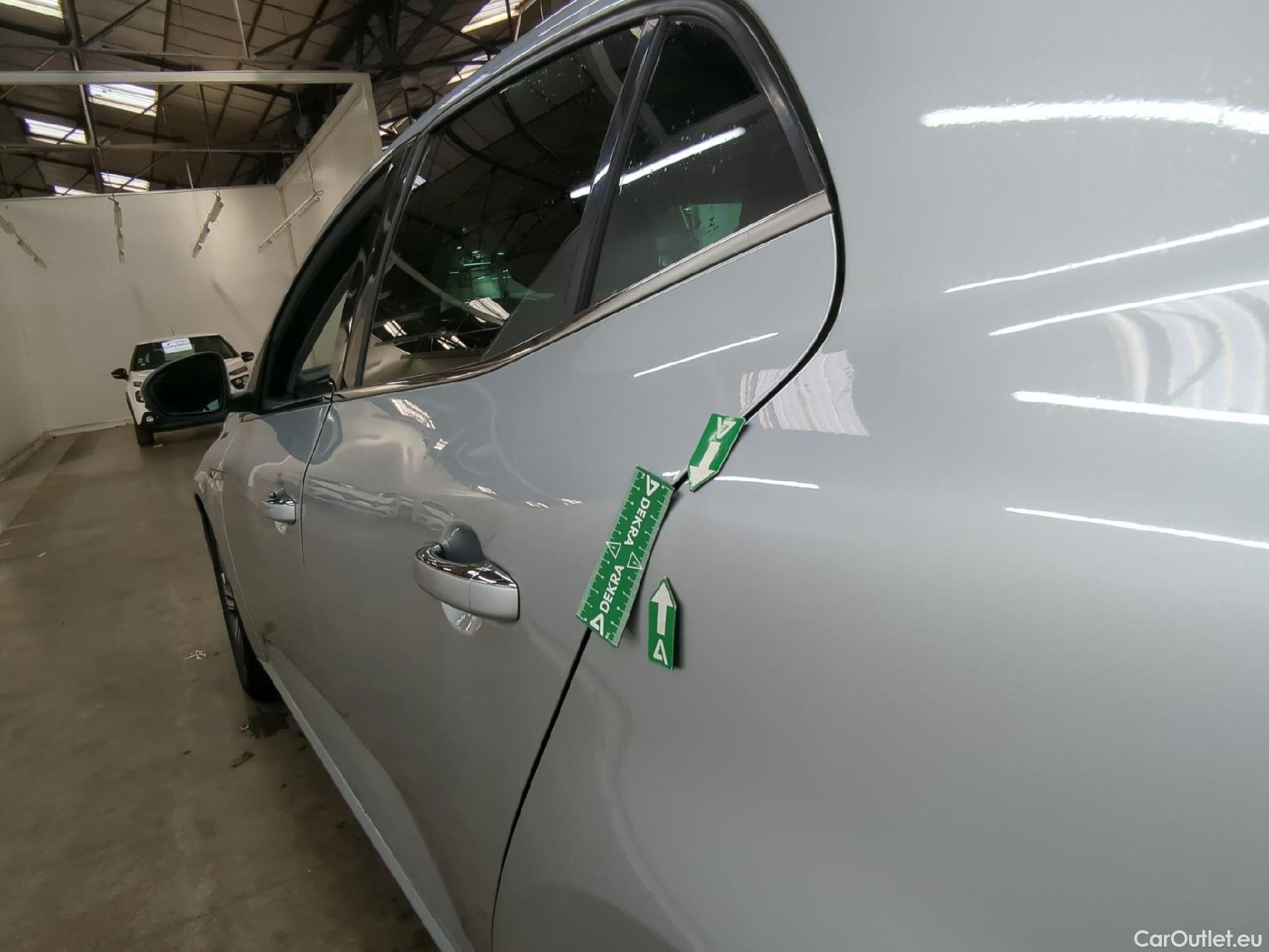  Renault  Megane  IV Berline 5pt. Intens 1.5 dCi 115CV BVA7 E6d #34