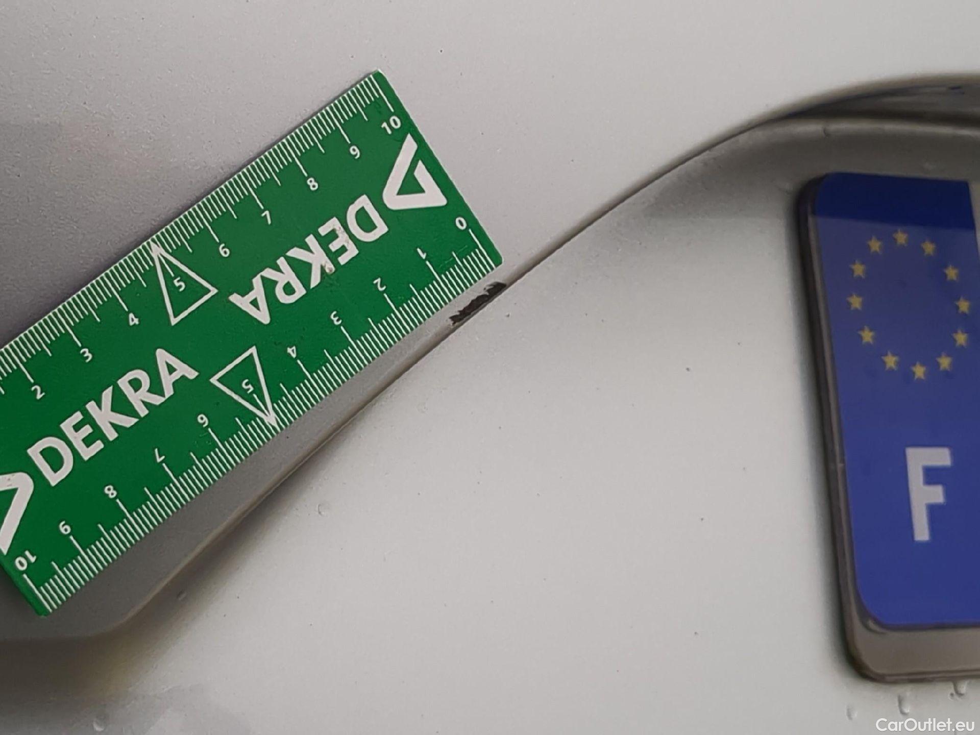  Renault  Megane  IV Berline 5pt. Intens 1.5 dCi 115CV BVA7 E6d #36