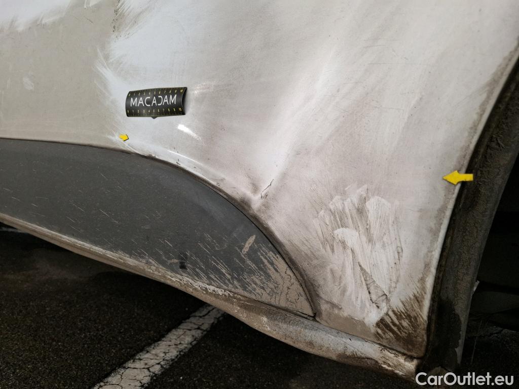  Renault  Trafic RENAULT  / 2021 / 4P / Fourgon tôlé FG CF L1H1 2T8 Blue dCi 110 #3