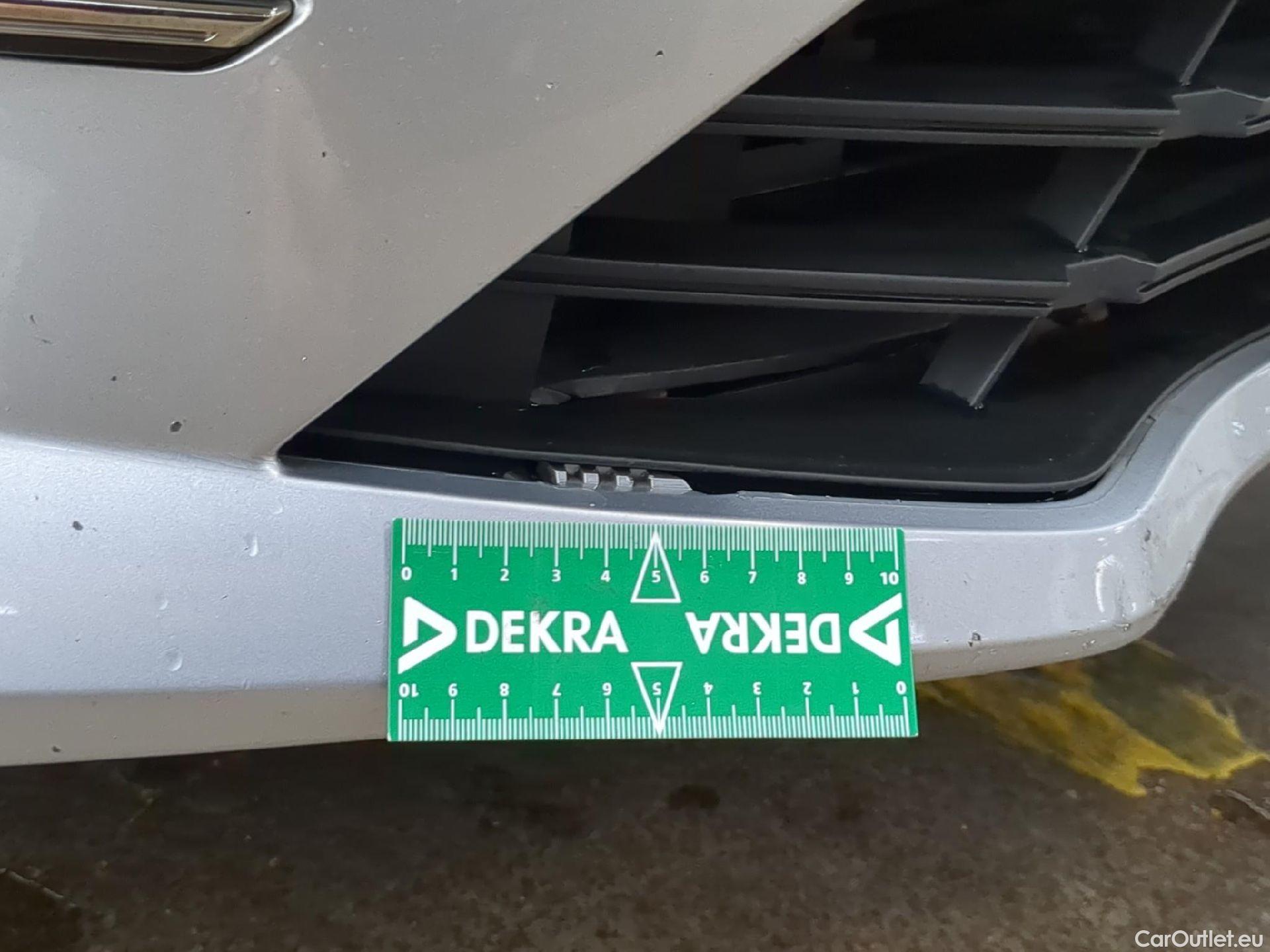  Renault  Megane  IV Berline 5pt. Intens 1.5 dCi 115CV BVA7 E6d #26