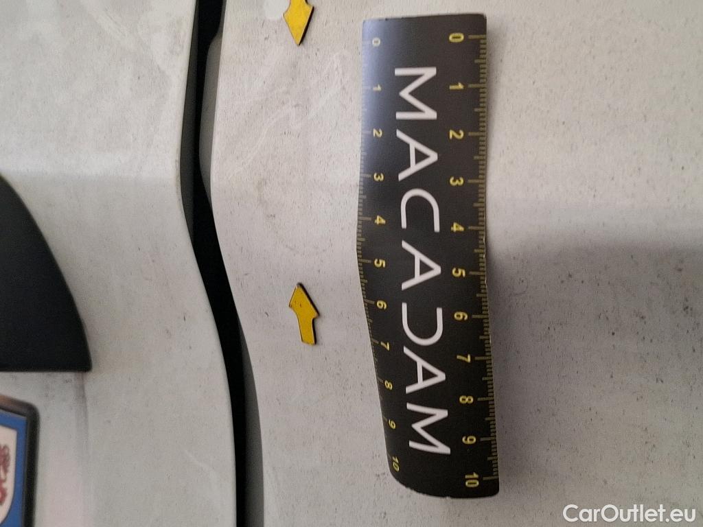  Renault  Trafic RENAULT  / 2021 / 4P / Fourgon tôlé FG CF L1H1 2T8 Blue dCi 110 #13