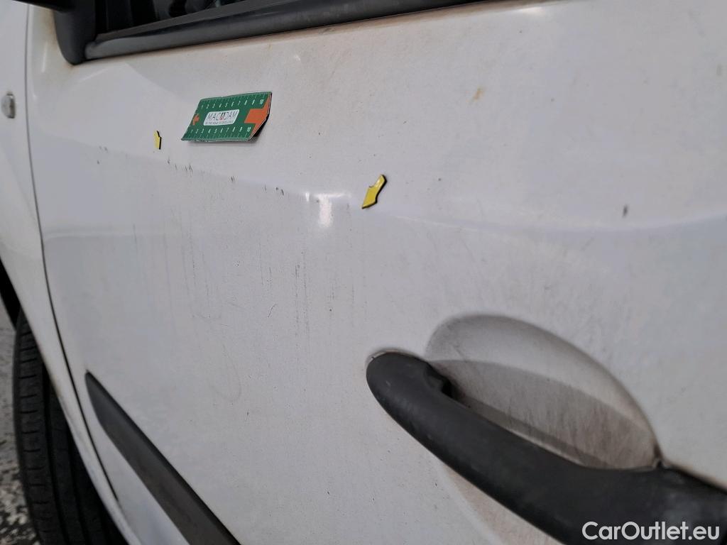  Renault  Kangoo RENAULT  Express VU 4p Fourgonnette Cab Appro Confort 1.5 dCi 90 #24