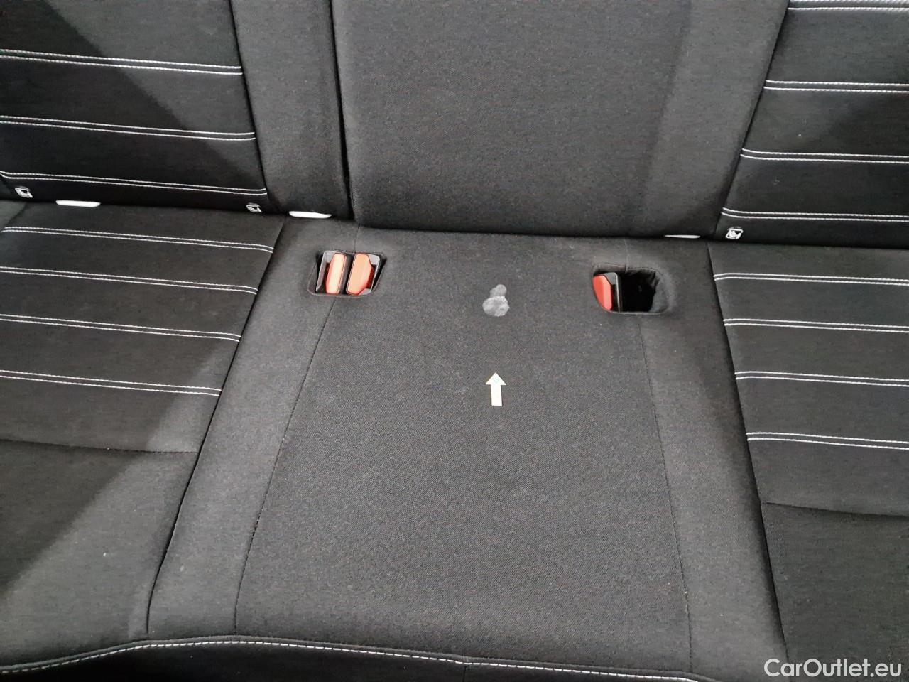  Dacia  Duster 1.5 Blue dCi 115CP Comfort 4WD #36