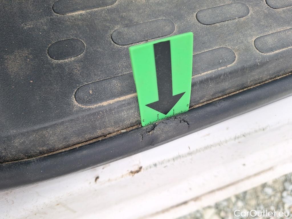  Citroen  C1 2.2 BlueHDi 140 35+ L4 #8