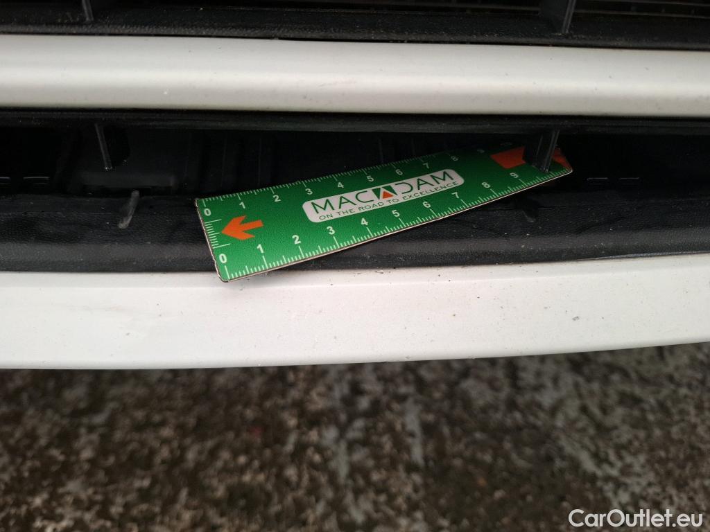  Volkswagen  Golf  VOLKSWAGEN / 2020 / 5P / Berline 1.0 TSI OPF 110 BVM6 Life Busi #26