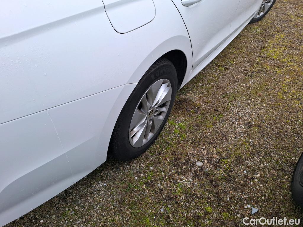  Skoda  Octavia  Berline Business 2.0 TDI 115CV BVM6 E6d #17