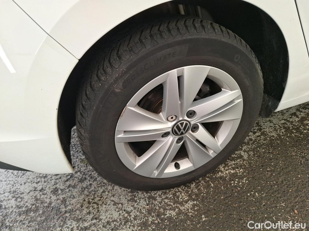  Volkswagen  Golf  VOLKSWAGEN / 2020 / 5P / Berline 1.0 TSI OPF 110 BVM6 Life Busi #27