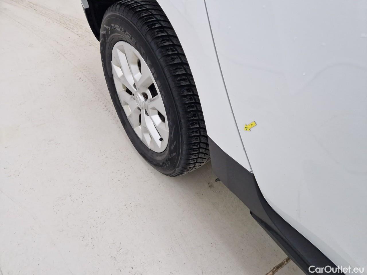  Dacia  Duster 1.5 Blue dCi 115CP Comfort 4WD #14