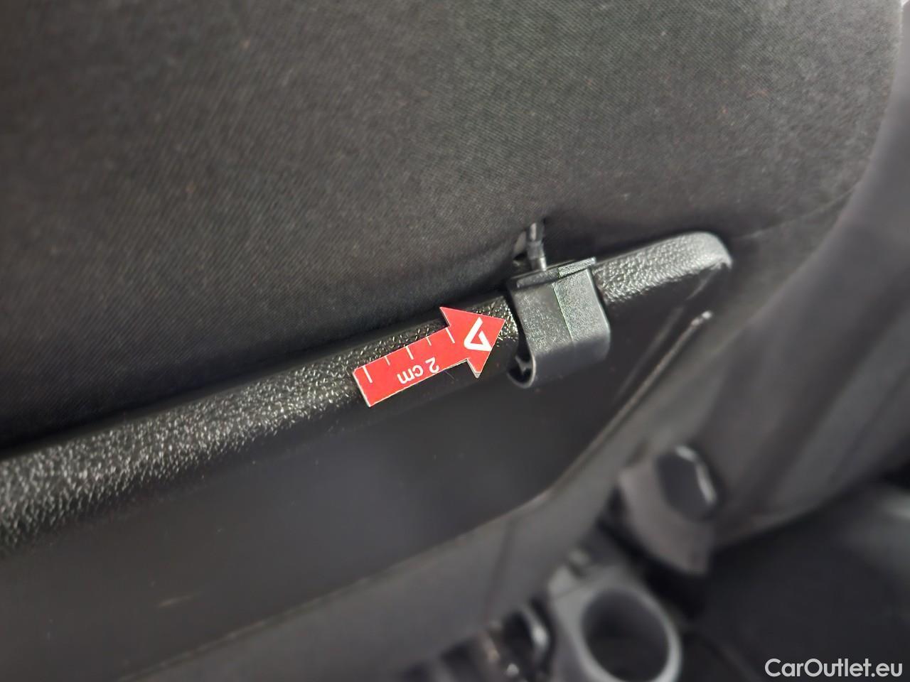  Dacia  Lodgy 1.5 Blue dCi 95 Laureate 5L #21