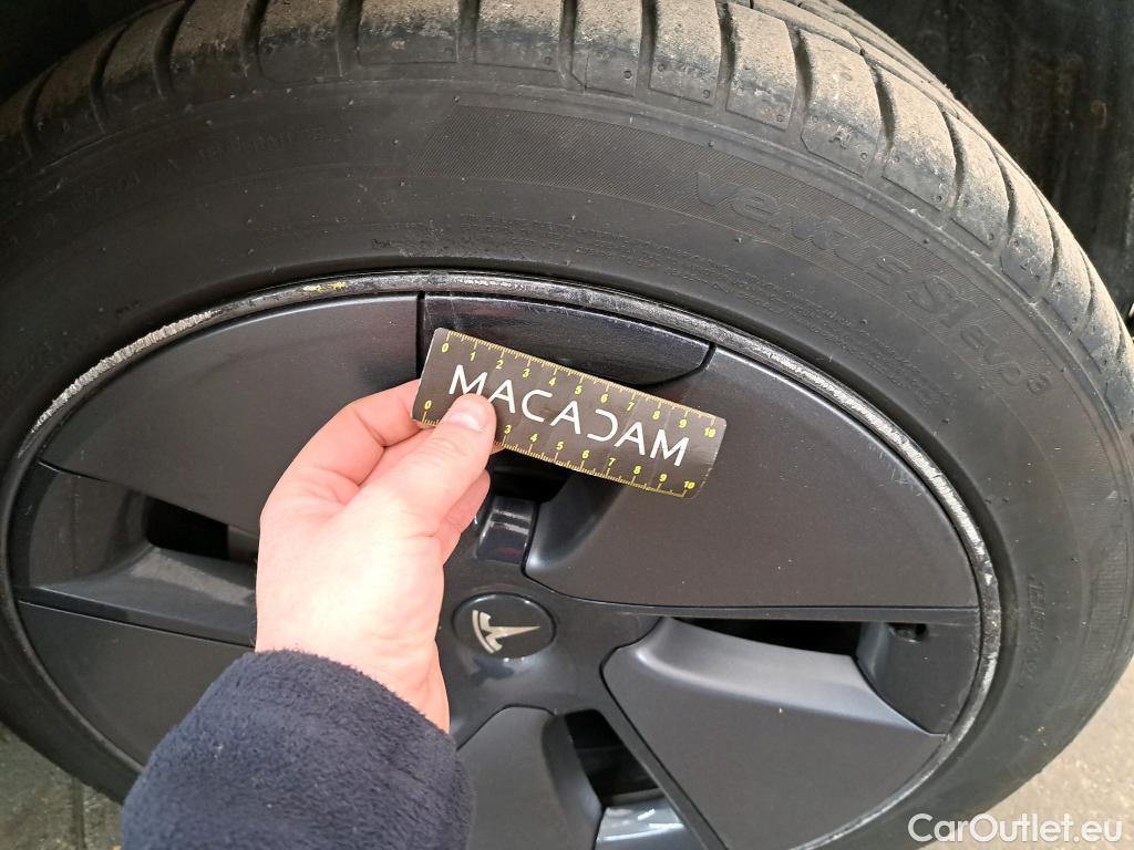  Tesla  Model 3 TESLA  / 2018 / 4P / Berline Propulsion #27