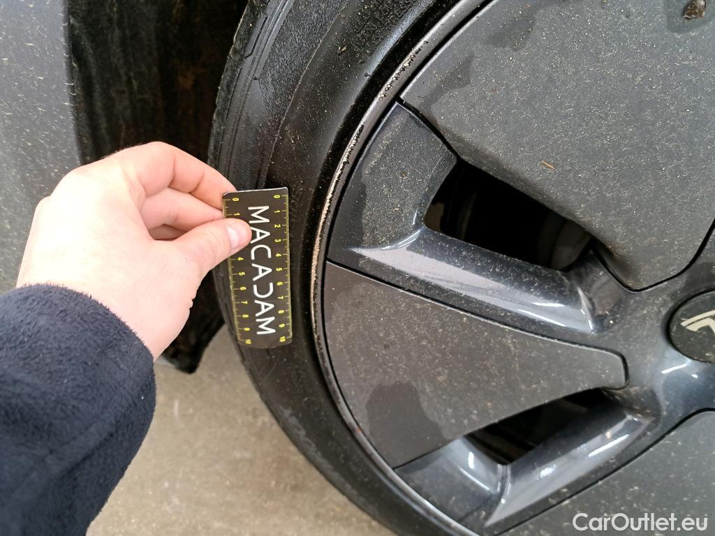  Tesla  Model 3 TESLA  / 2018 / 4P / Berline Propulsion #19