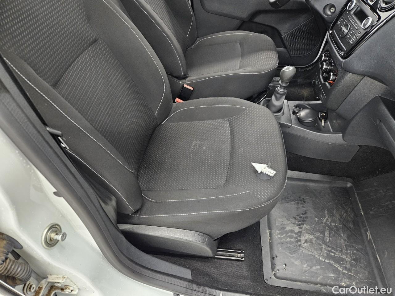  Dacia  Lodgy 1.5 Blue dCi 95 Laureate 5L #17