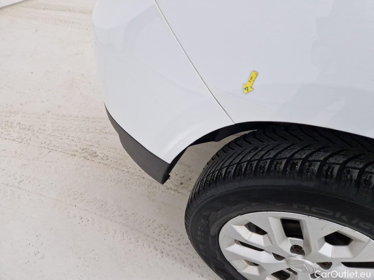  Dacia  Duster 1.5 Blue dCi 115CP Comfort 4WD #16