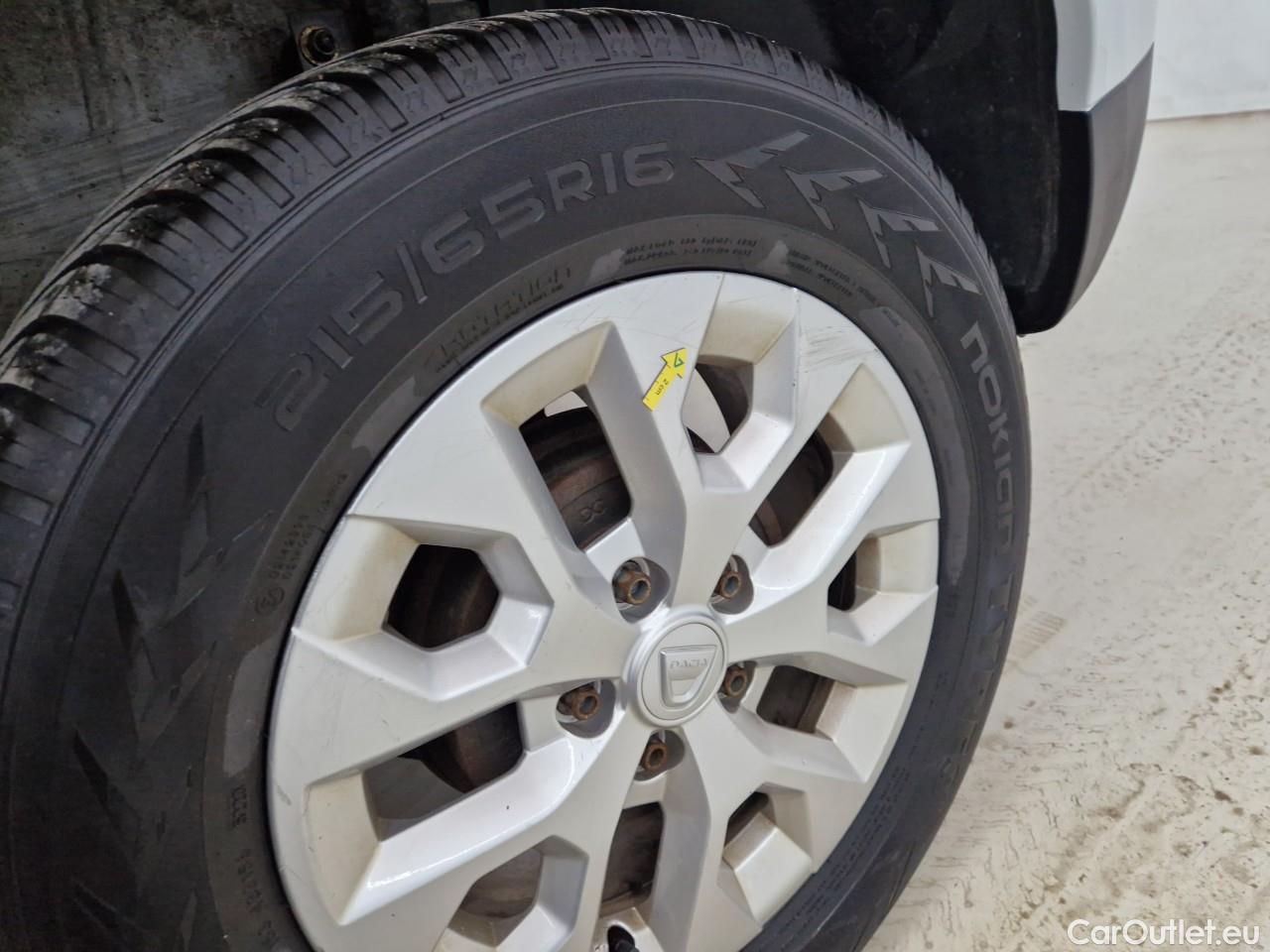  Dacia  Duster 1.5 Blue dCi 115CP Comfort 4WD #31