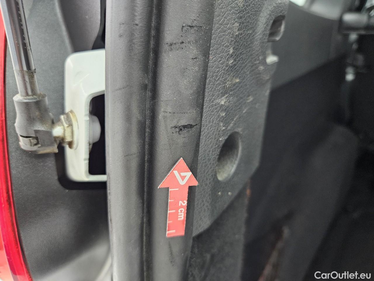  Dacia  Lodgy 1.5 Blue dCi 95 Laureate 5L #29