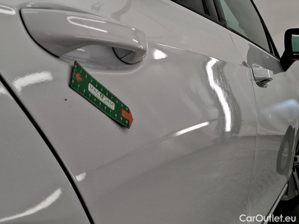  Volkswagen  Golf  VOLKSWAGEN / 2020 / 5P / Berline 1.0 TSI OPF 110 BVM6 Life Busi #22