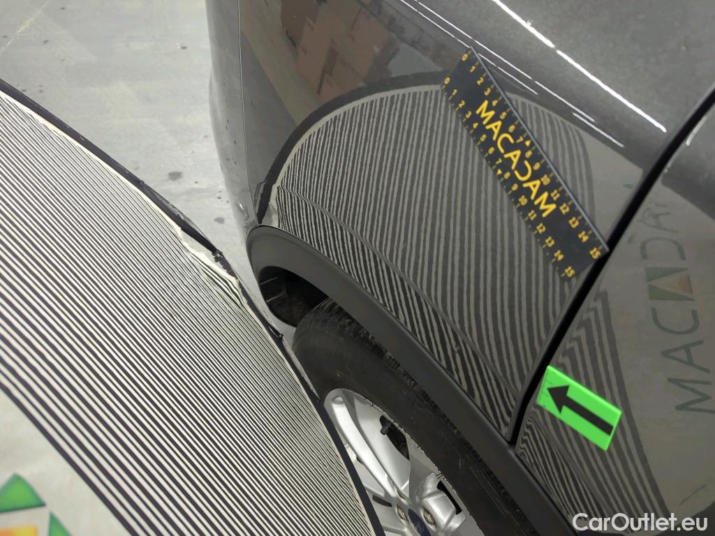  Ford  Kuga 2.5 Duratec FHEV 190CP Titanium CVT AWD #44