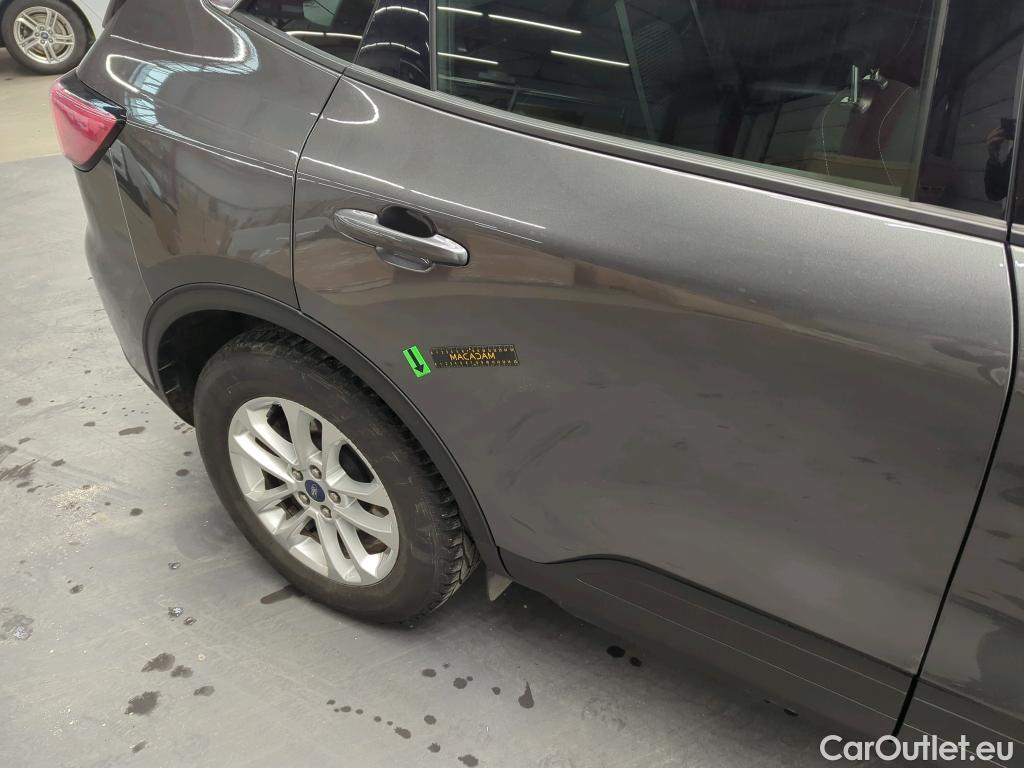  Ford  Kuga 2.5 Duratec FHEV 190CP Titanium CVT AWD #45