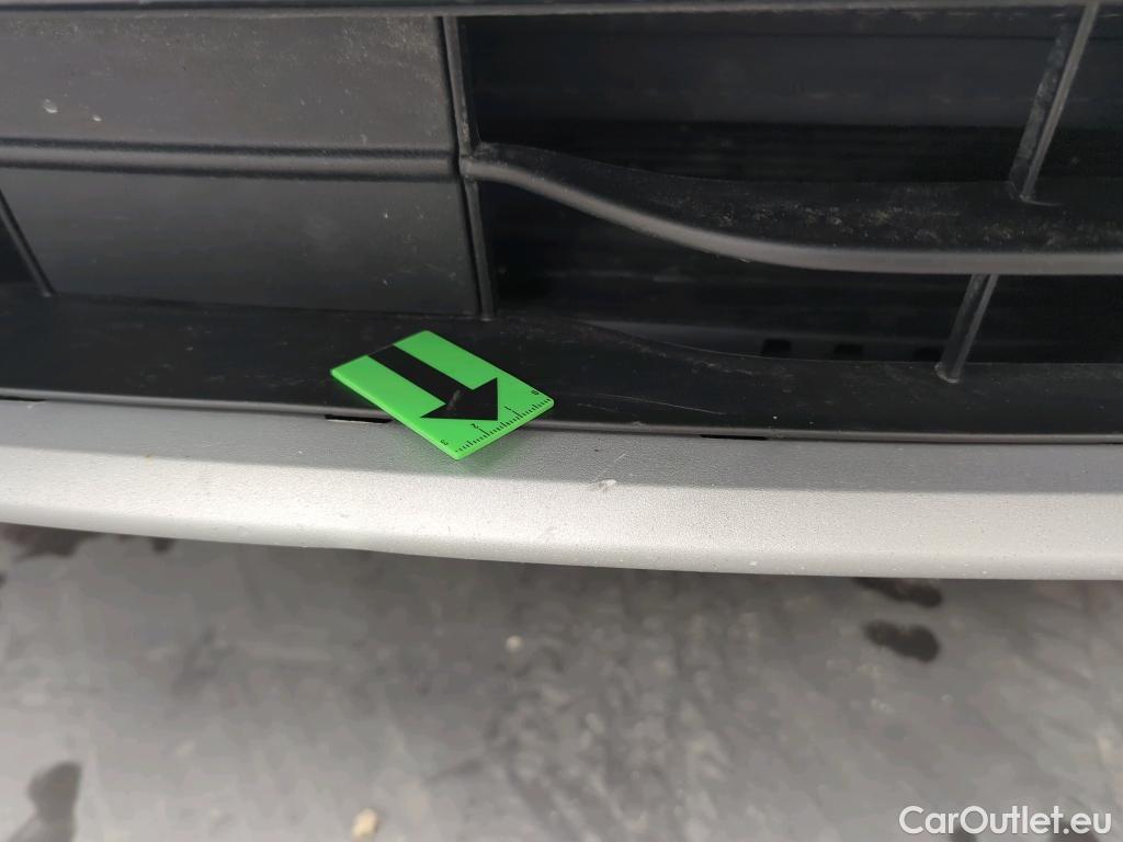  Ford  Kuga 2.5 Duratec FHEV 190CP Titanium CVT AWD #24