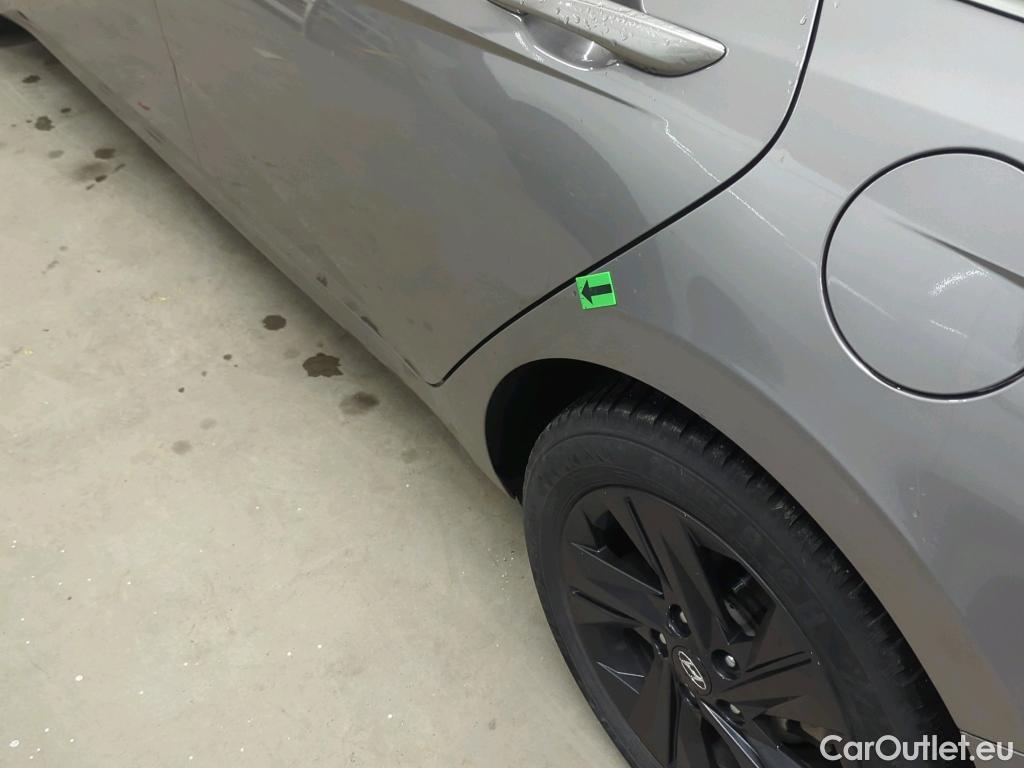  Hyundai  Elantra 1.6 123CP Highway #13