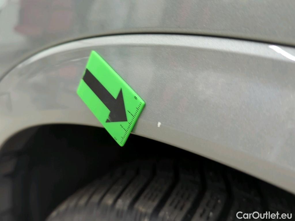  Ford  Kuga 2.5 Duratec FHEV 190CP Vignale CVT AWD #26