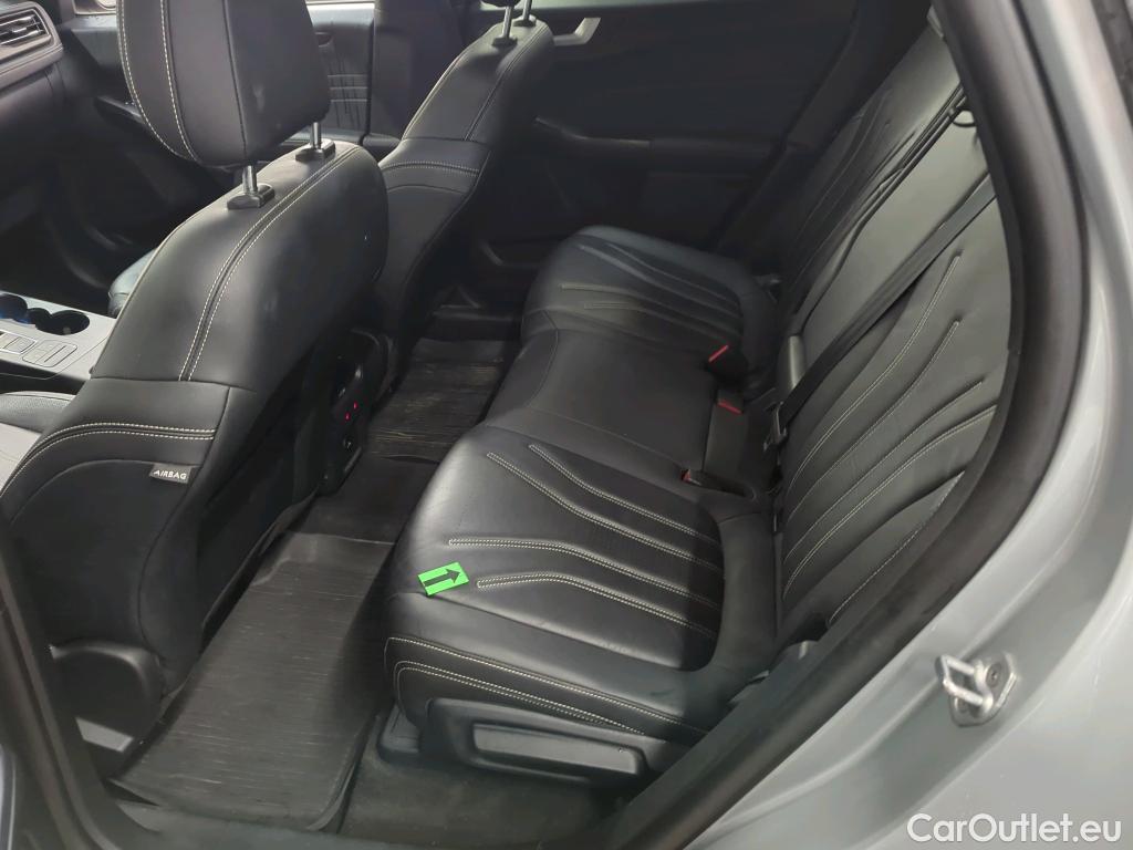  Ford  Kuga 2.5 Duratec FHEV 190CP Vignale CVT AWD #20