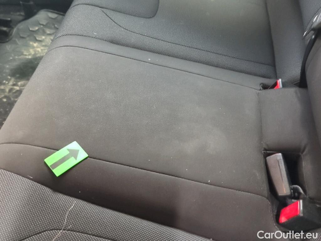  Hyundai  Elantra 1.6 123CP Highway #20